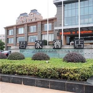 酒店大门